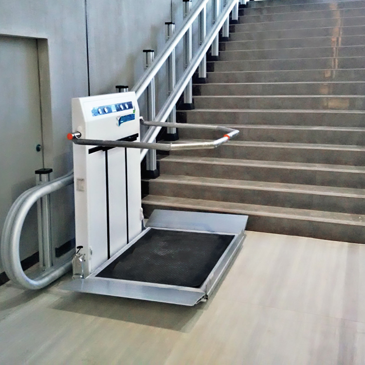 無(wú)障礙升降機(jī)