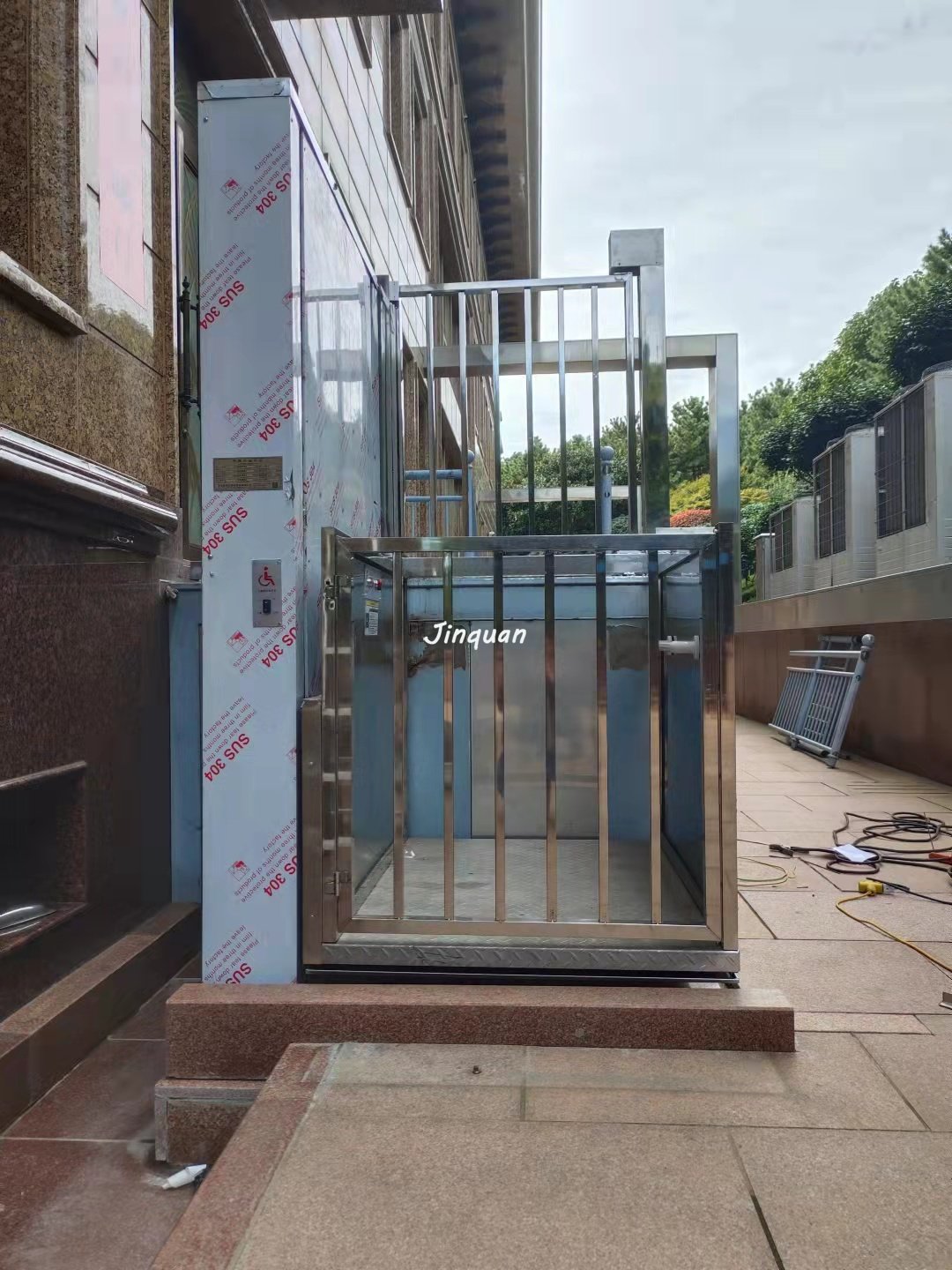 無障礙升降機(jī)